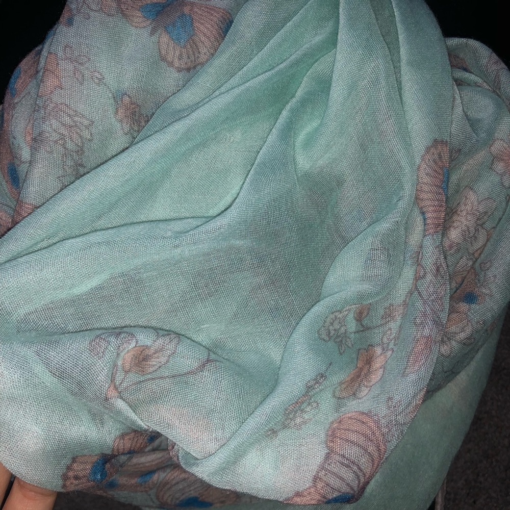 Infinity Scarf - Picture 3 of 3